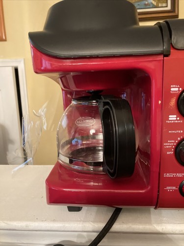 Nostalgia Breakfast Station BST3RR 3-In-1 Family Size Multi-Function, Retro Red - Picture 5 of 12