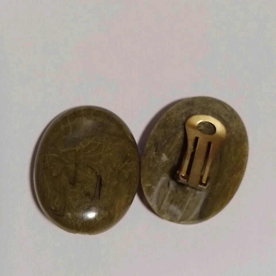 Ohrclips oliv oval fein marmoriert schlicht ca 3,5 cm keine Ohrlöcher nötig - Bild 3 von 3