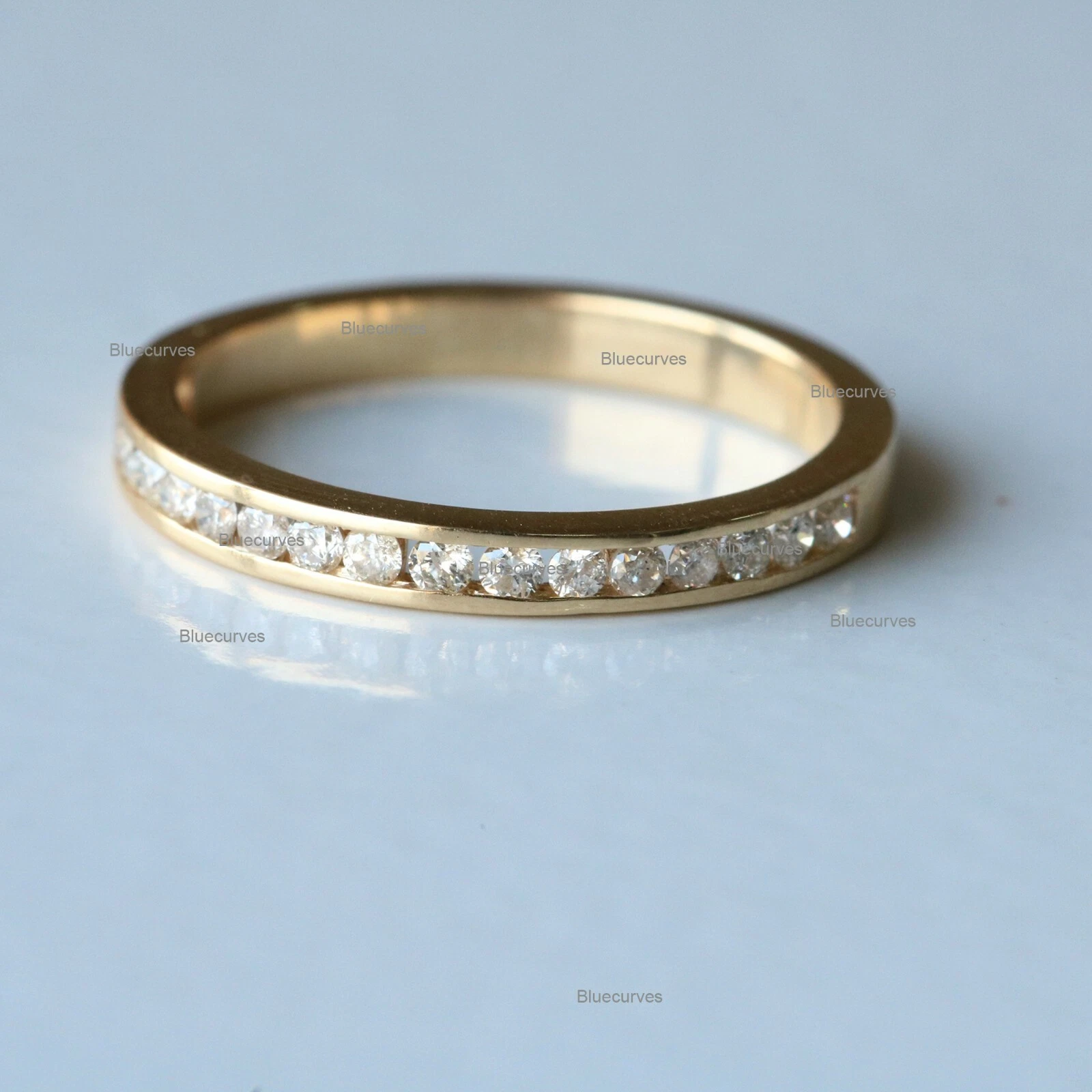 CHANEL Anello fascia diserbo mezza eternità diamante naturale Channel Set oro giallo massiccio 14 kt