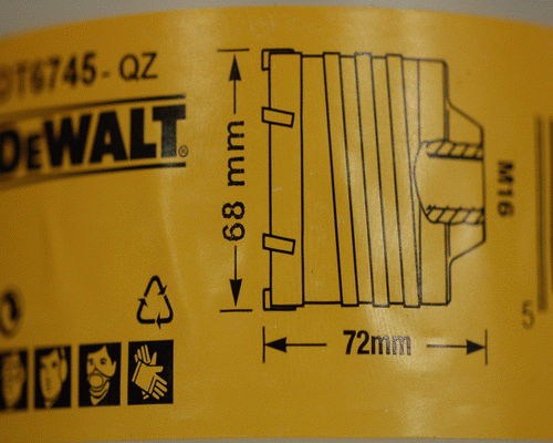 Dewalt SDS-Plus Bohrkrone 68mm /NEU/in Profi - Qualität Dewalt SDS-Plus Bohrkrone 68mm /NEU/in Profi - Qualität