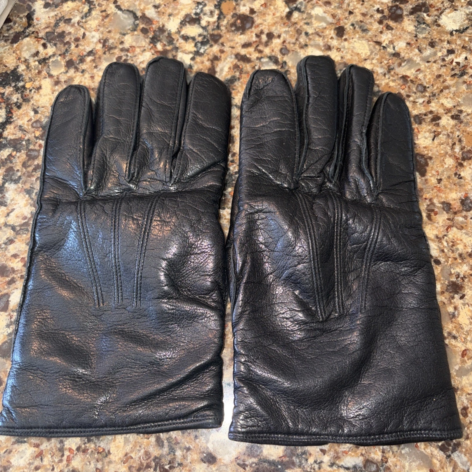 Coach EUC Men's Black Leather Tech Gloves Size S Cashmere Lined