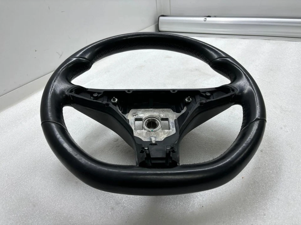 Volante Tesla Modelo S 2013 100527900D RSD2896 Foto 2 de 4