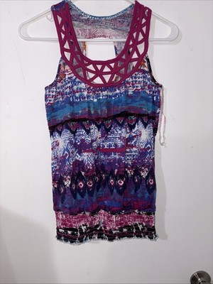 SELF ESTEEM TOP PRINTED WITH FUSCHIA CRISS CROSS AT NECKLINE  MEDIUM NEW