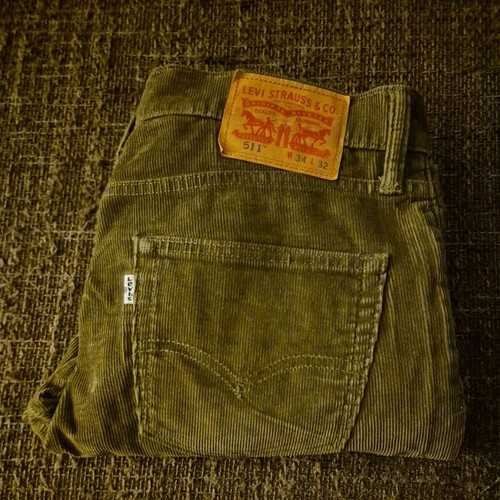 Herren Olivgrün Levi 511 Kordeln 34W 32L