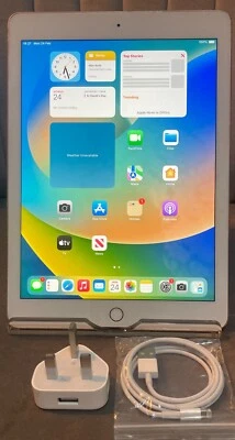Apple iPad (6th generation) · 32GB · Wi-Fi