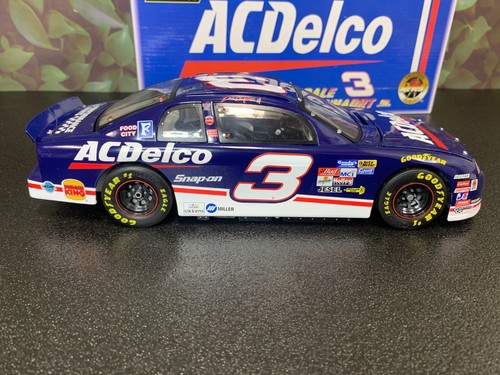 REVELL DIECAST DALE EARNHARDT #3 ACDELCO 1998 MONTE CARLO 1:18 - Picture 3 of 22