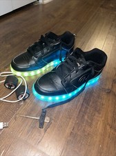 Heelys Skate Shoes Black Light Up Youth Size 7 US Premium 1 lo