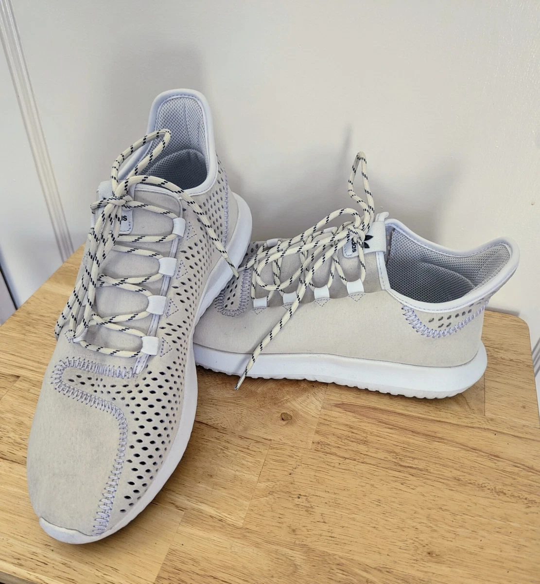 Adidas cq0932 hotsell