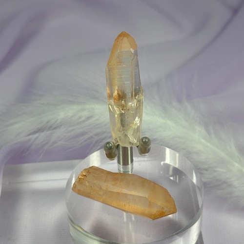 Rare 2 x small natural Peach Lemurian Seed Quartz points 14.5g SN27689 - Foto 2 di 4