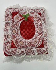 Vtg 80's Fabric Ruffles Lace Photo Album Scrapbook Cottage Lace Christmas Motiff