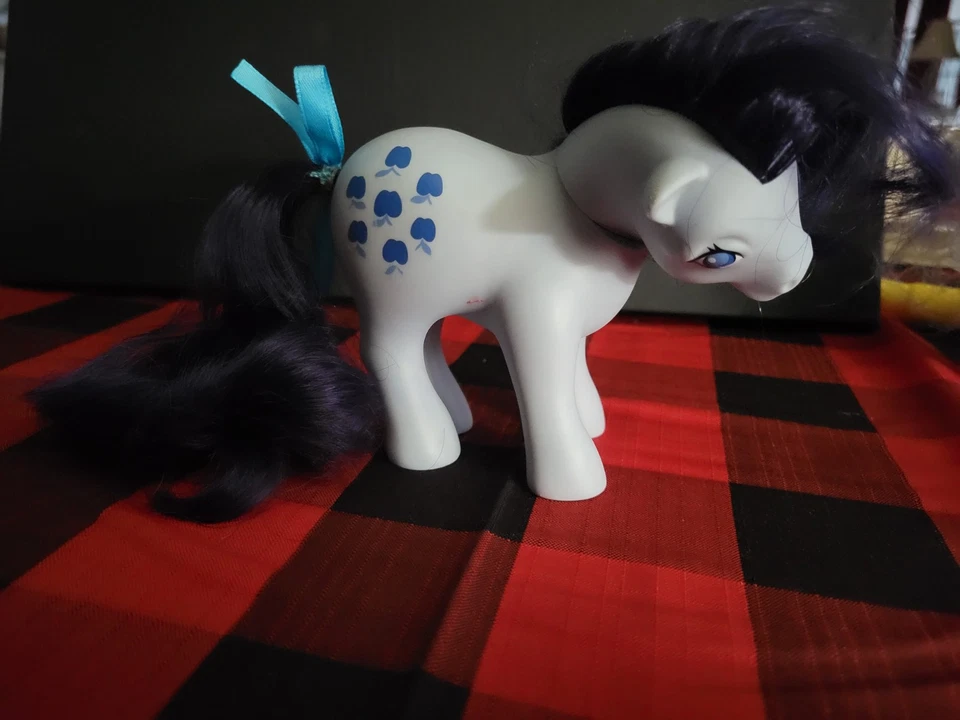 My Little Pony EDICIÓN LIMITADA Stranger Things Upside Down APPLEJACK Foto 4 de 4