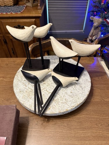 Hand Carved Two Toned Wood Birds Standing On 2 Wood Legs Figurines Set Of 6 - Picture 2 of 12
