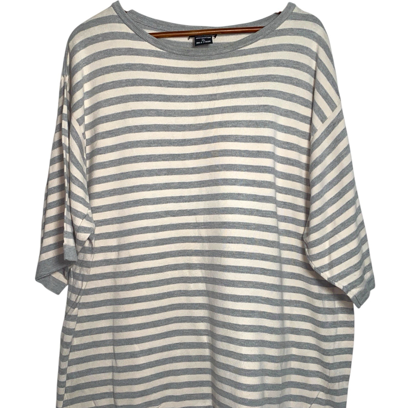 Vintage 90s J. Peterman Gray Striped Navy T -Shirt Vtg 1990s Size XL