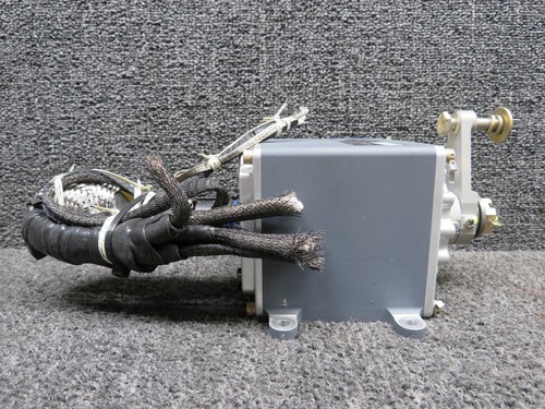 011-03367-12 Garmin GFS-83 Force-Trim Roll Servo Assembly