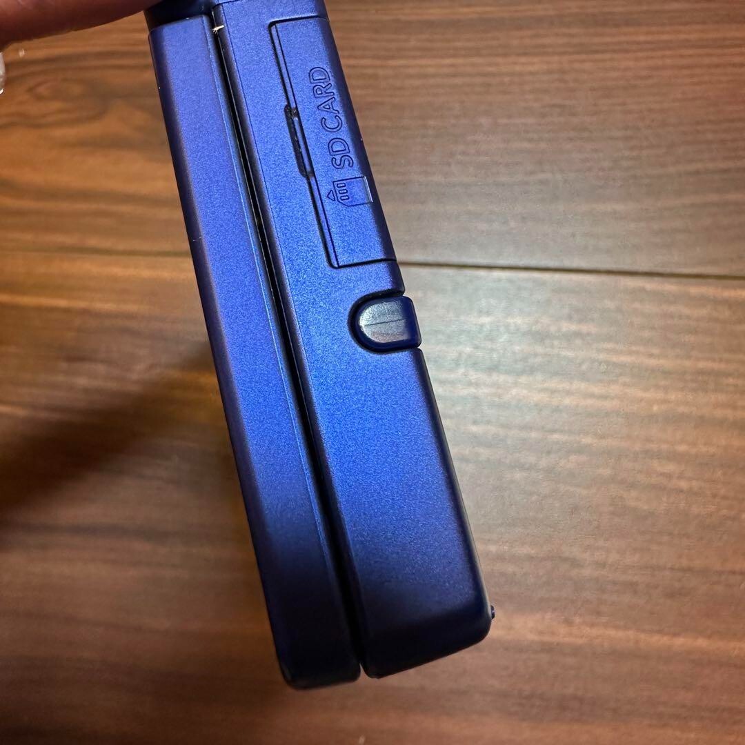 ニンテンドーDSI 本体 メタリックブルー 1991 ニンテンドーDSI 本体 メタリックブルー 1991