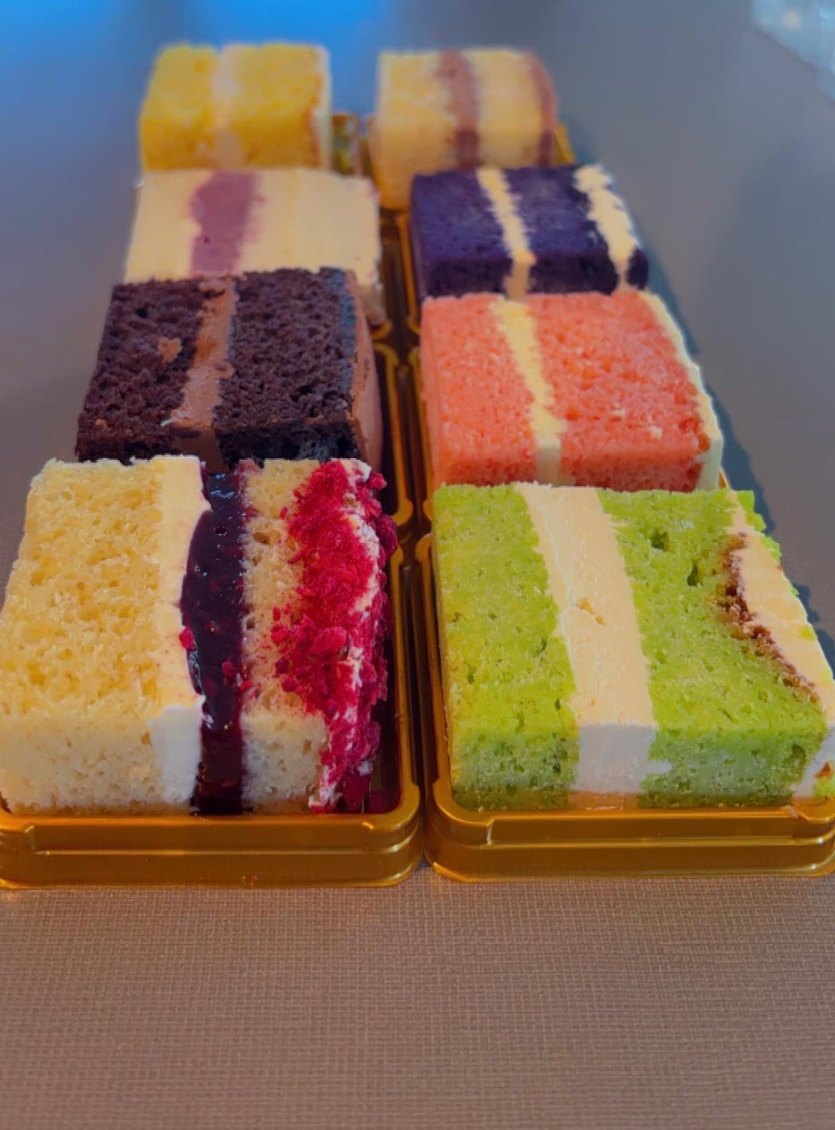Wedding Sample Cake Tasting Box 8 Pack, Fathers Day Gift, Birthday Gift, Anniver