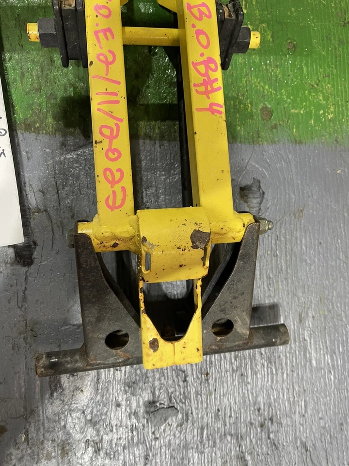 2002-2005 Polaris RMK 600 700 800 rear torque arm assembly - Image 2 of 4