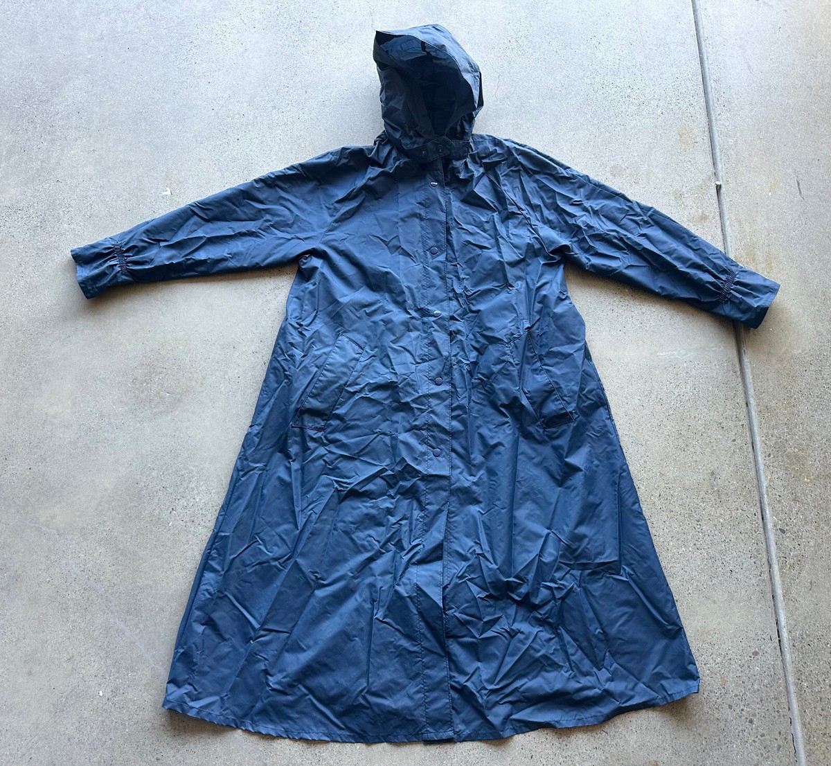 Vintage 1990s Aqua Spleen Navy Blue Nylon Button-Up Hooded Pocket