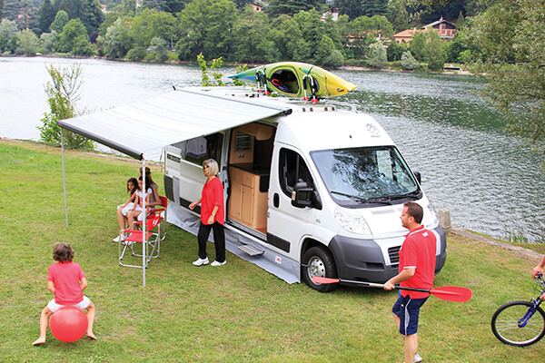 PROTEZIONE ANTIVENTO SKIRTING DUCATO 98655-405