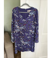 LOFT size 4 purple floral dress V-neck long sleeves print