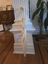 Vintage Merle Norman Nylon Parasol Umbrella with Ruffle Trim Crook Handle