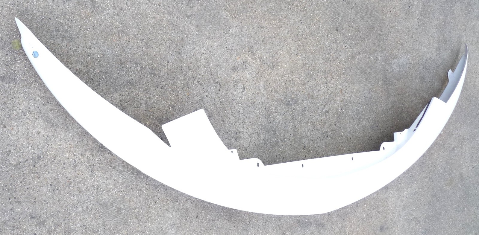 17-23 McLaren 570s Front Bumper Cover Upper Molding Trim 13A0082CP 13A64234CP OE
