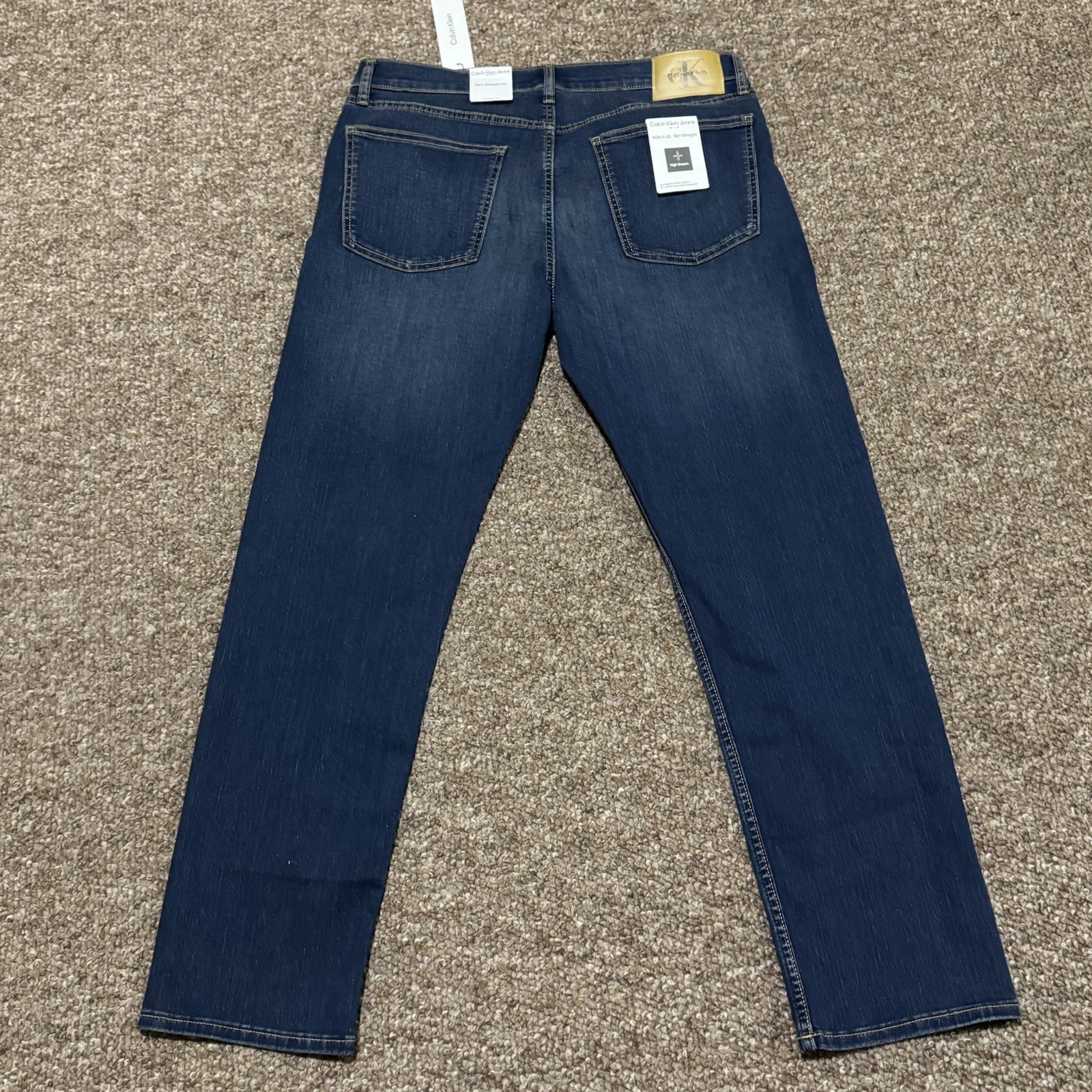 Calvin Klein Jeans Mens Size 36x32 Straight Stretch Faded Whiskered Blue Denim thumbnail 9