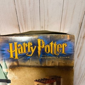 Lego Harry Potter Hogwarts Castle Set 4709 in Original Box Near Complete Figures