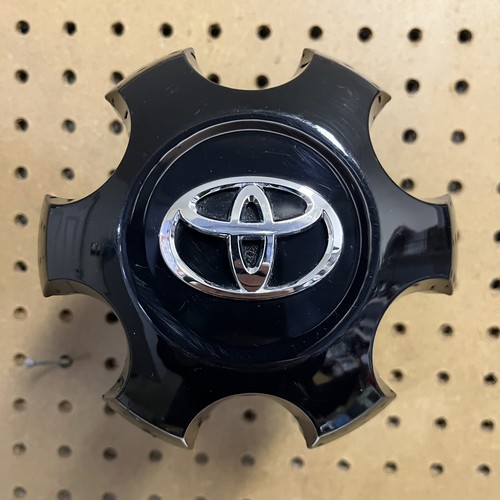 Toyota Center Cap Hub Cover p/n 4260B04091 2020 2021 2022 2023