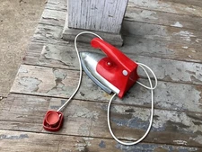 vtg. toy childs clothes iron made in hong kong #1136