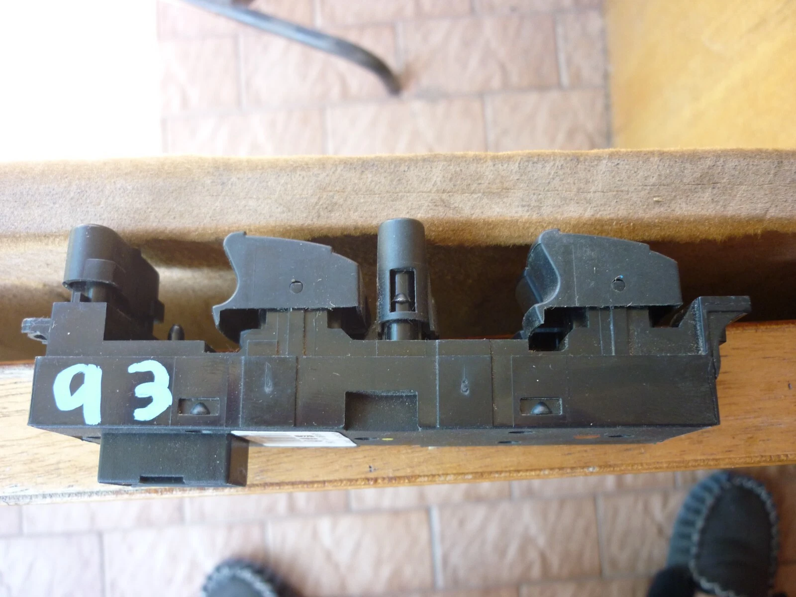 Picture 3 of 4