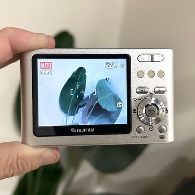 FUJIFILM FINEPIX Z3 デジタルカメラ Amazon | FUJIFILM デジタルカメラ FinePix(ファインピックス) Z3 FX