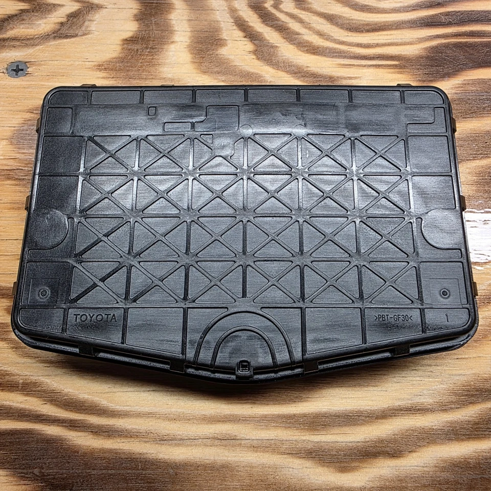 82720-33300A TOYOTA JUNCTION Relay - Image 3 of 4