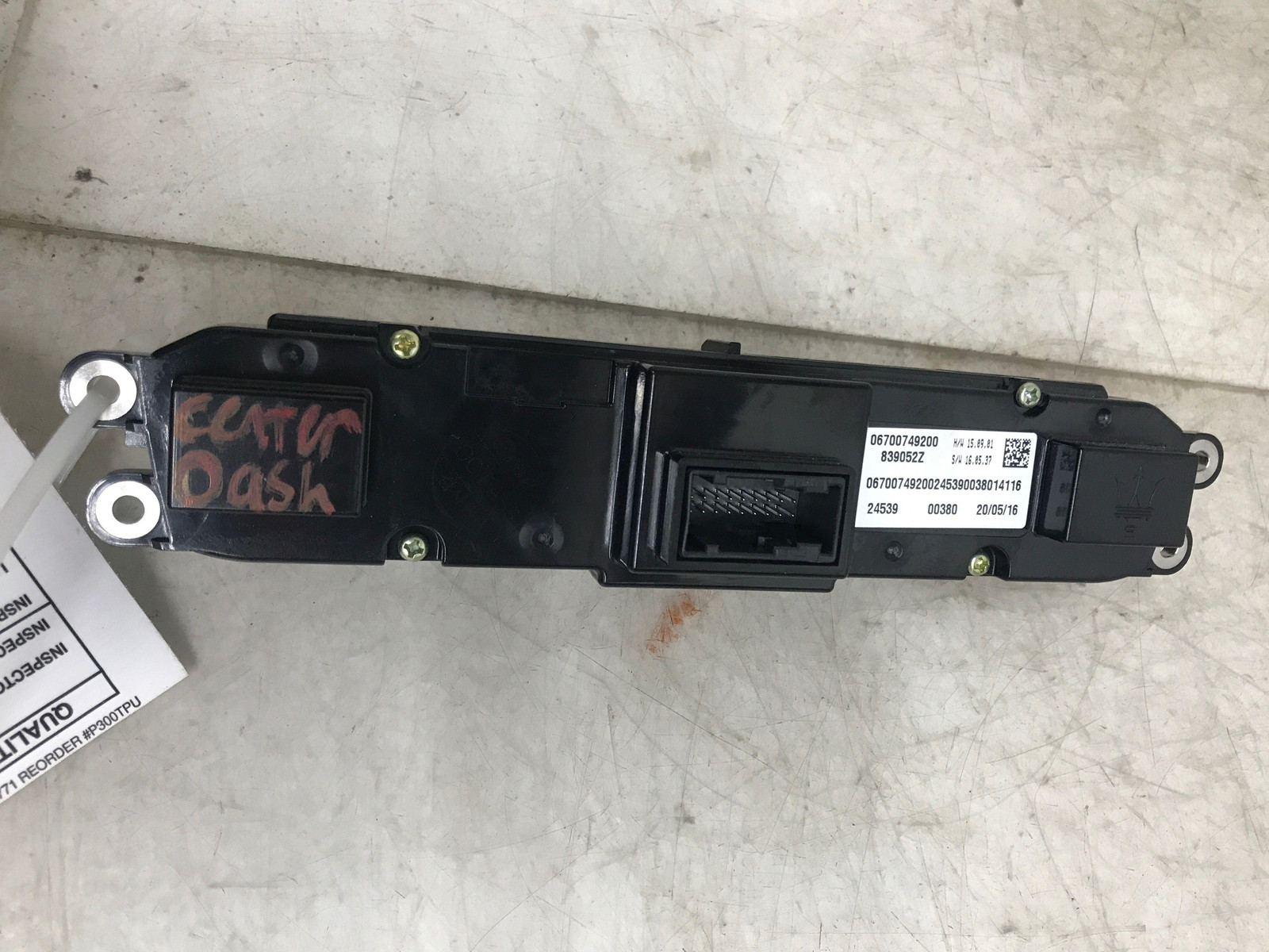 Maserati Levante 2017-2022 Air conditioning switch knob P/N 670074920