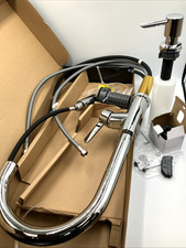 Glacier Bay Paulina Single-Handle Pull-Down Sprayer Kitchen Faucet