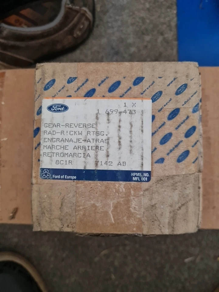 FORD TRANSIT 6-SPEED MANUAL MT82 REVERSE GEAR 2014- 1699473 - Image 2 of 4