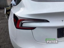 Rückleuchte links Tesla Model 3 5YJ3 169149800F P24764949