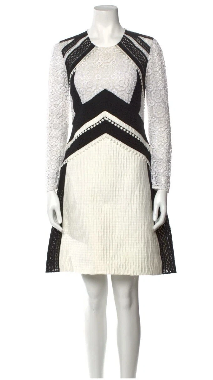 Abito Burberry Shift Taglia 42 IT US 6 Appena indossato Marca Designer