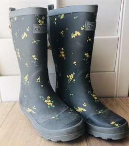 cotton on rain boots