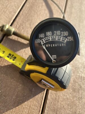 STEWART WARNER SW WATER TEMPERTURE GAUGE 100-250 DEGREE FAHRENHEIT Mechanical