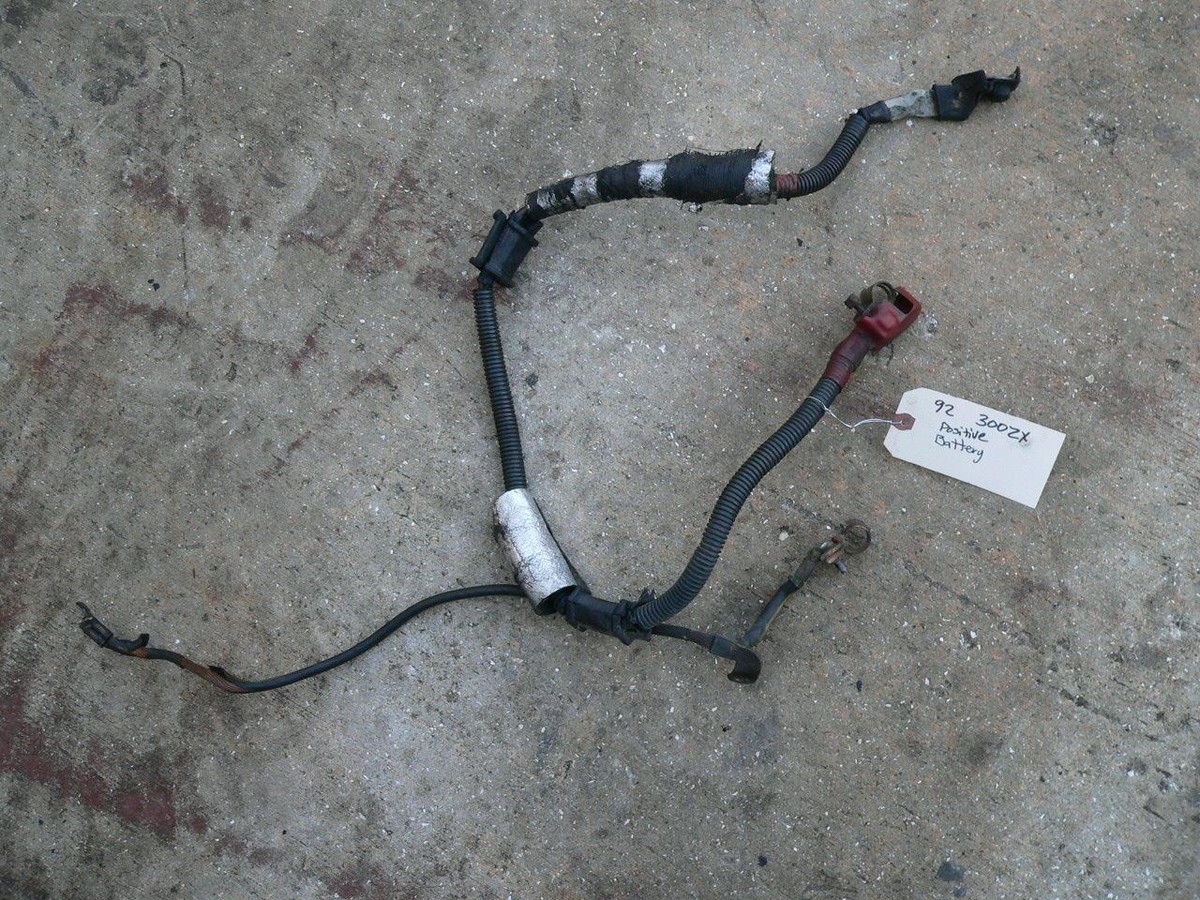 NISSAN 300ZX Z32 OEM POSITIVE BATTERY CABLE/TERMINAL 90 91 92 93