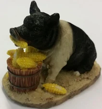 Young's Collectables, Pig Figurine, Pigging Out On Corn, New (31568 - 1997)