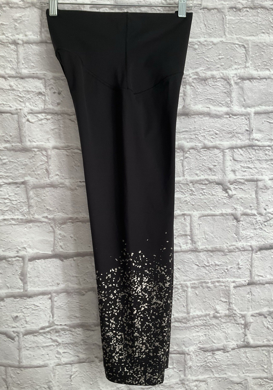 Spanx Large Booty Boost Active Cropped Legging Bl… - image 13