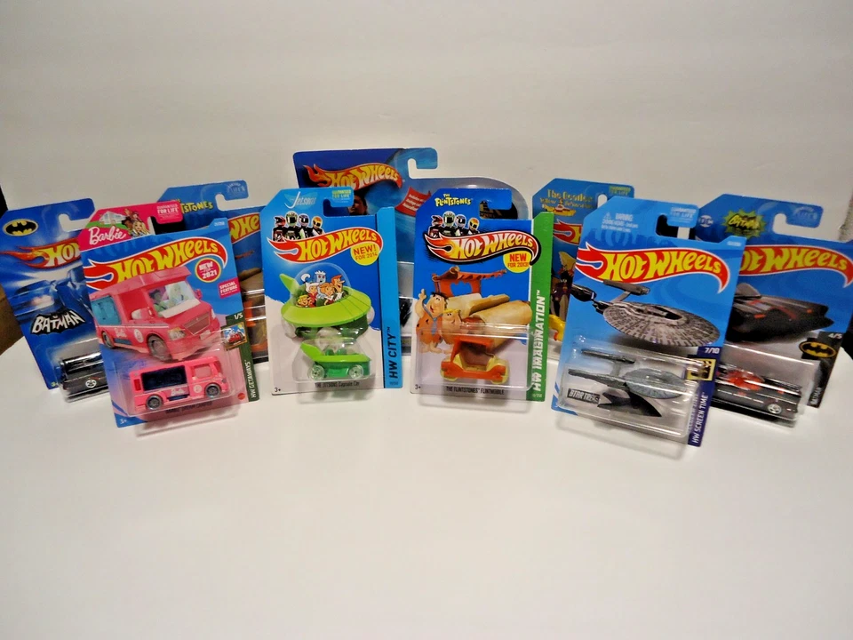 风火轮经典电影和电视车 10 件装 罕见 全新 — 第 2/4 张图片