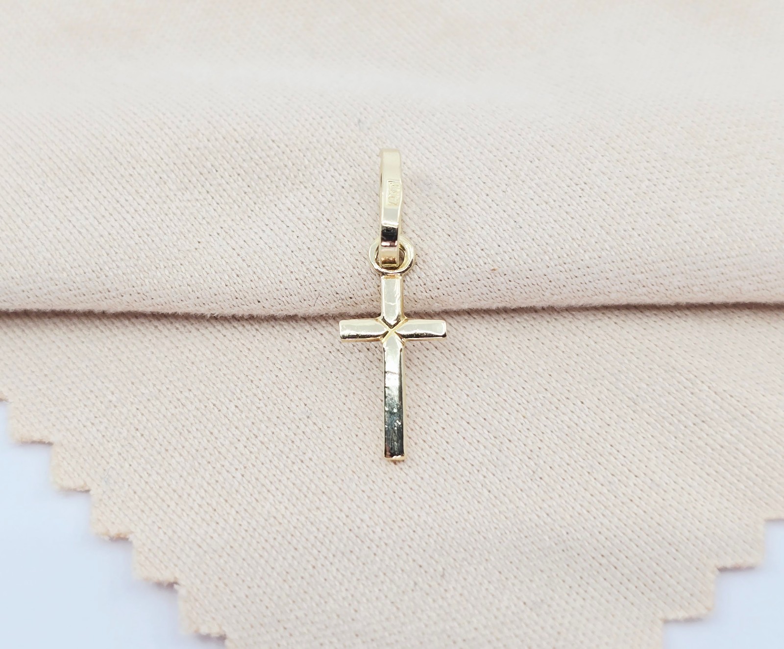 Unique Tiny 14K Solid Yellow Gold Made in Italy R… - image 3