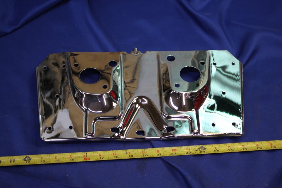 MG MGB Chrome Carburetor Heat Shield Assembly - Image 4 of 4