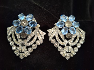 Pair of Dress Clips Marked Czechoslovakia Blue & Clear Rhinestones Vintage
