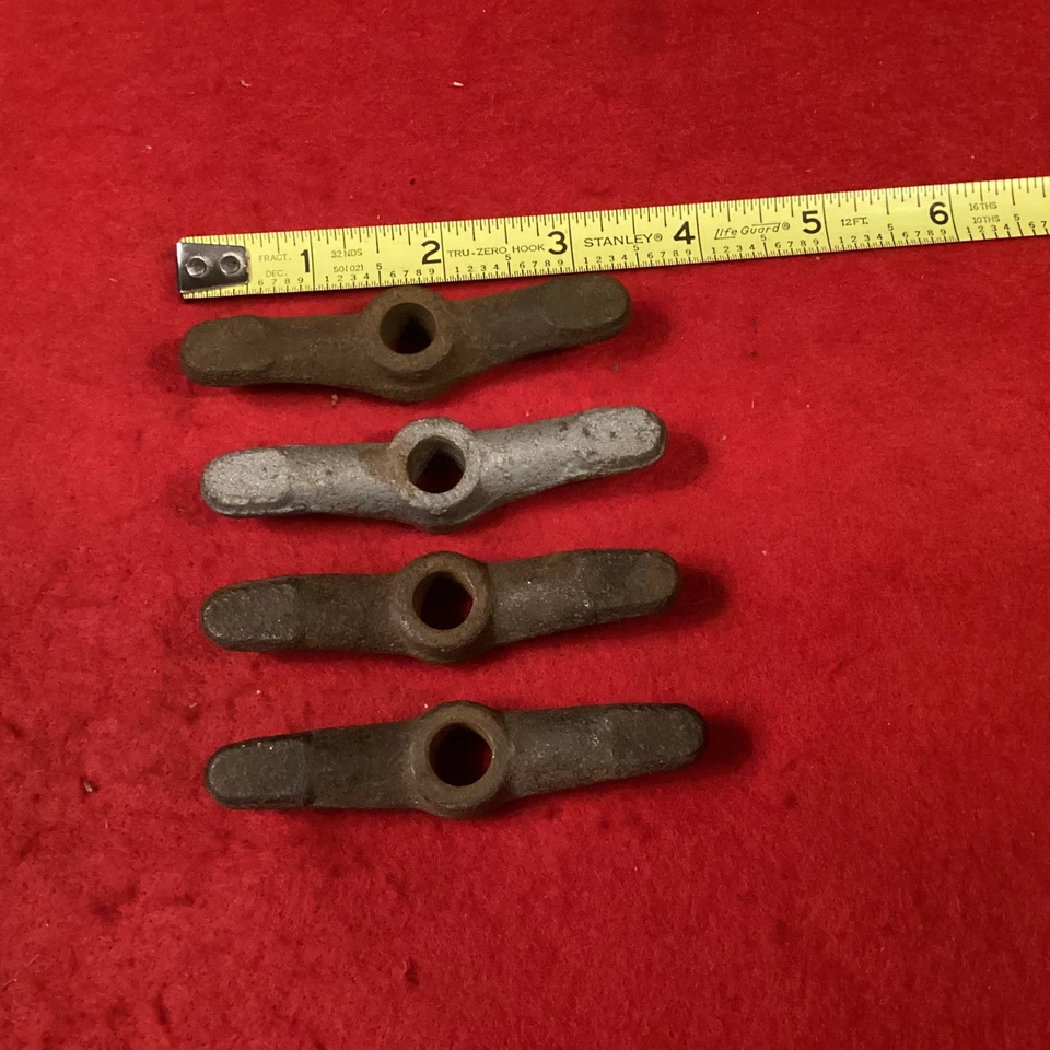 Abrazaderas de colector de escape Ford modelo T, T-3065-BU, cuatro (4) por un dinero Foto 3 de 3