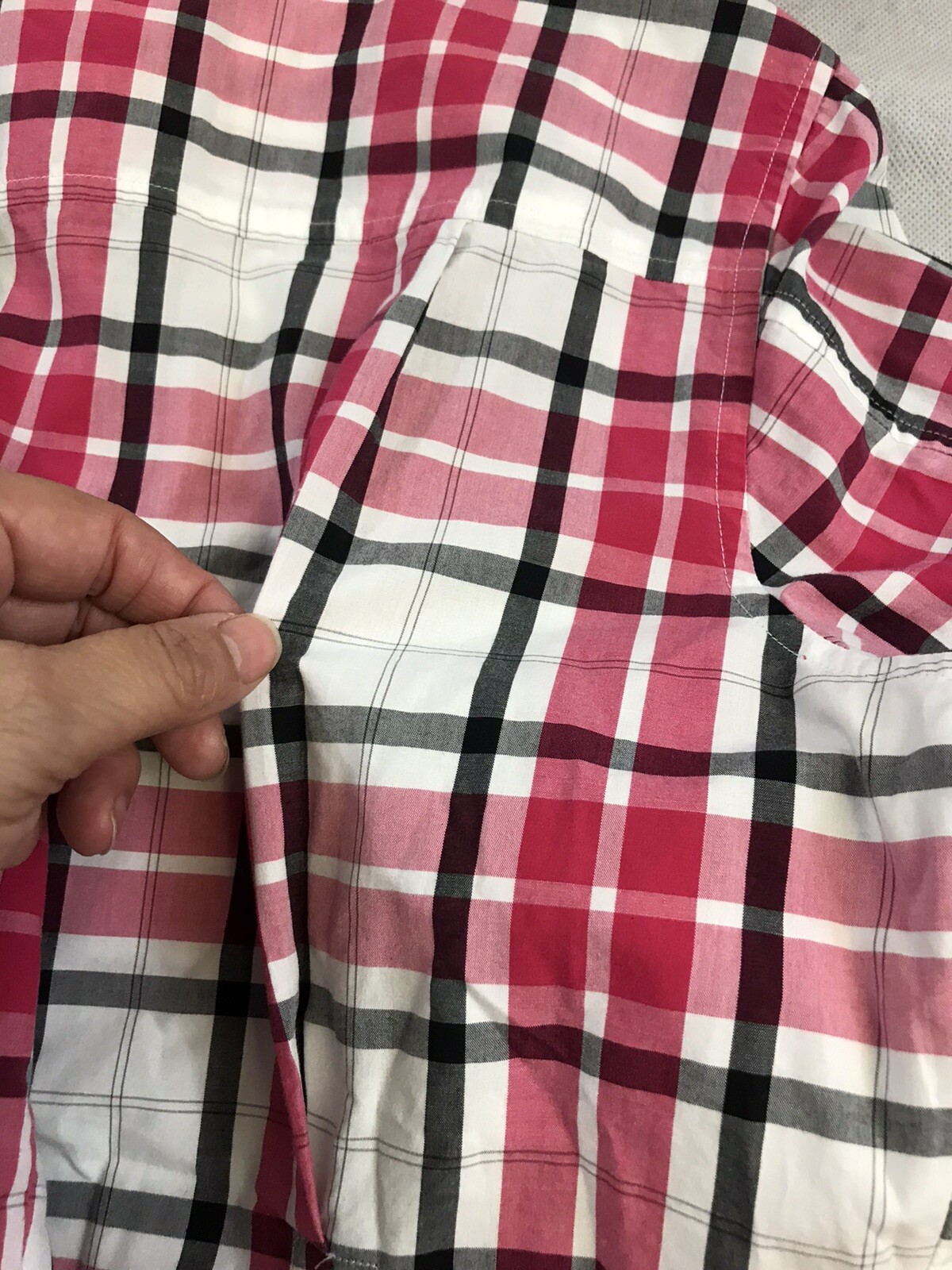 Pendleton Woman’s Medium Fitted Button Front Shir… - image 2