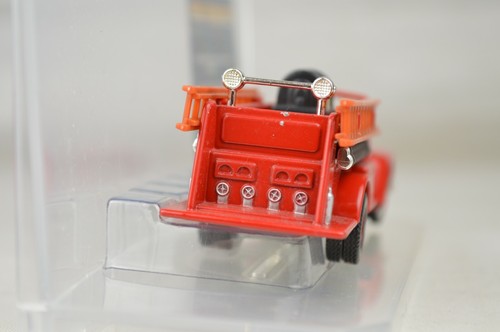 Corgi #CS90011 Mack B "Boston Fire Dept" 3 7/8" Long England/China Mint mit Box - Bild 4 von 10